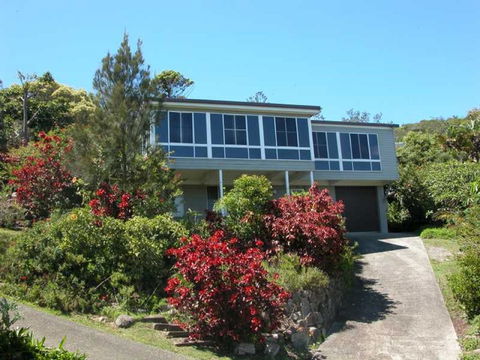 Bally High, 20 Dulconghi Street - Southport Accommodation 0