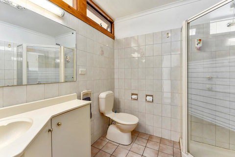 William Macintosh Motor Lodge - Accommodation Southport 15