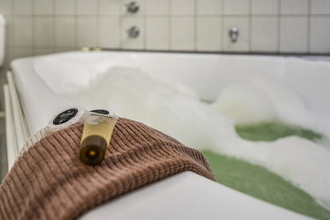 William Macintosh Motor Lodge - Accommodation Southport 34