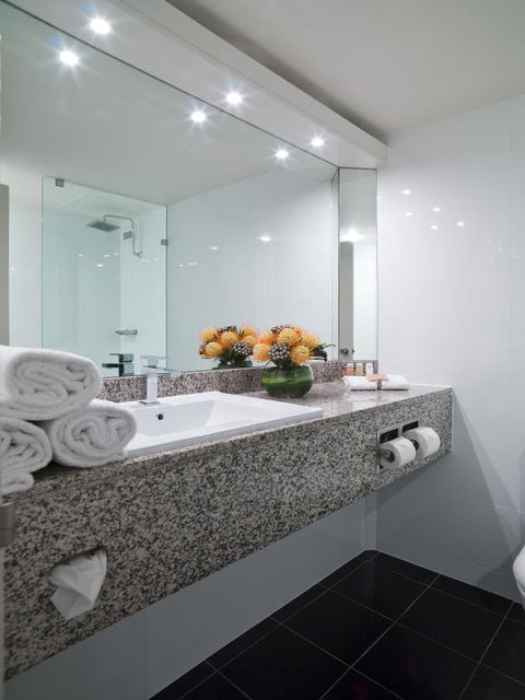 Hotel Grand Chancellor Adelaide - Southport Accommodation 30