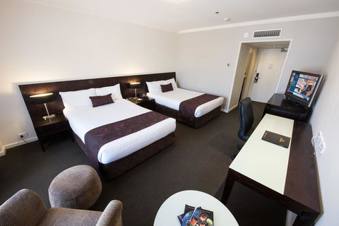 Hotel Grand Chancellor Adelaide - Southport Accommodation 1
