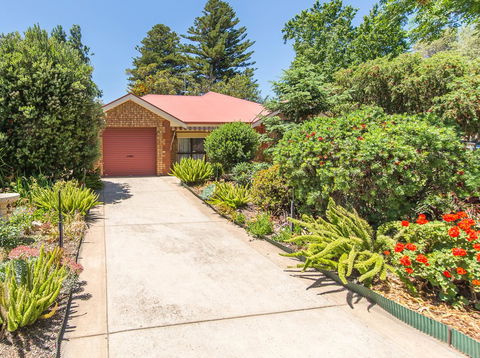 Tanunda\'s Magpie House - Southport Accommodation 3