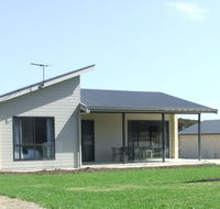 Jalilla Village - Southport Accommodation