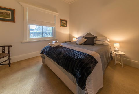 The Tudor House - Southport Accommodation 11