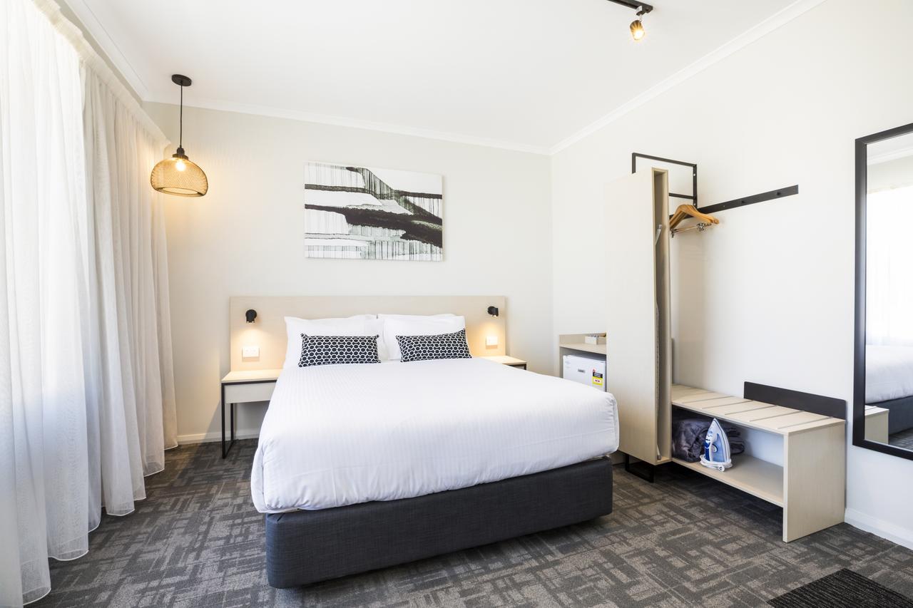 Woodville North SA Southport Accommodation
