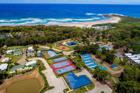 BIG4 Tasman Holiday Parks - Racecourse Beach - Southport Accommodation 42