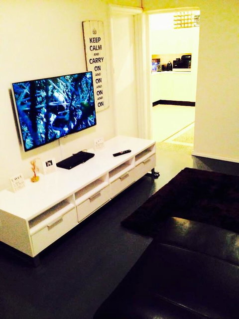 A Rose By The Park - Accommodation Southport 17