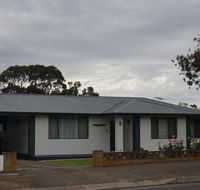 Kohinoor Getaway - Southport Accommodation