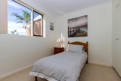 Adelaide Style Accommodation-Close To City-North Adelaide-3 Bdrm- FREE Parking - Accommodation Southport 19