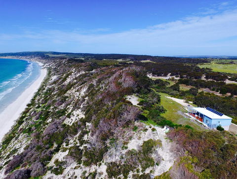 A Dune Escape - Southport Accommodation 0