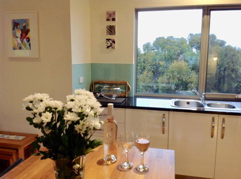 A Dune Escape - Southport Accommodation 2