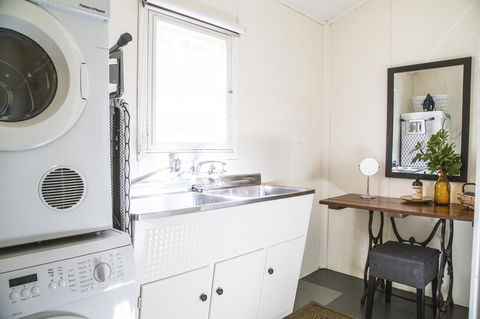Mataro Cottage - Southport Accommodation 26