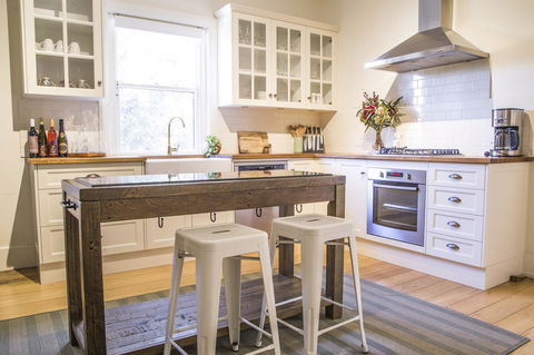 Mataro Cottage - Southport Accommodation 7