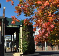 Ten Dollar Town Motel - Southport Accommodation