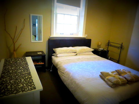 The Pig And Whistle - Southport Accommodation 10