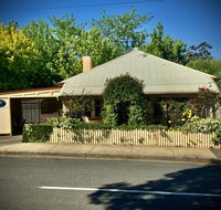 Oats Cottage - Southport Accommodation