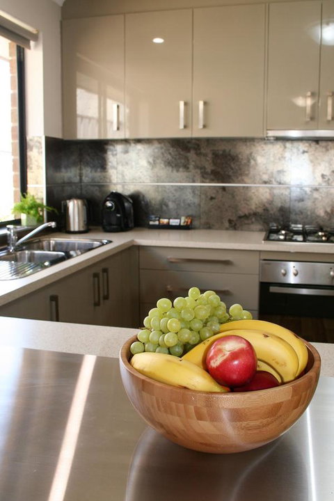 Jacaranda Homestay - Accommodation Southport 0