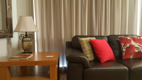 Jacaranda Homestay - Accommodation Southport 6