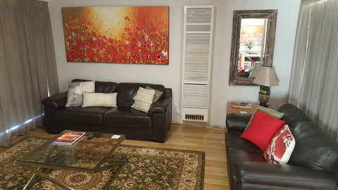 Jacaranda Homestay - Accommodation Southport 7