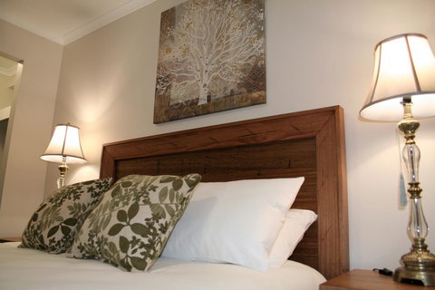 Jacaranda Homestay - Accommodation Southport 12