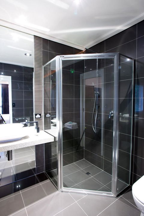The Commodore - Southport Accommodation 31