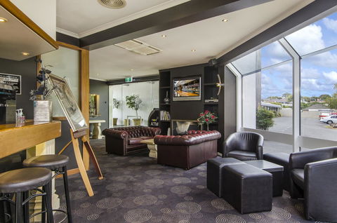 The Commodore - Southport Accommodation 3