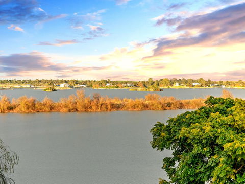 Muse On The Murray - Southport Accommodation 22
