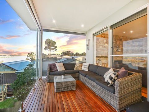Muse On The Murray - Southport Accommodation 29