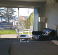 2 Austinmer Studio - Southport Accommodation