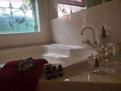 Fernweh Guesthouse - Southport Accommodation 6