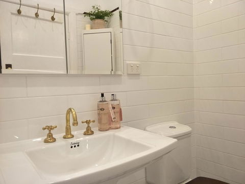 Fernweh Guesthouse - Southport Accommodation 18