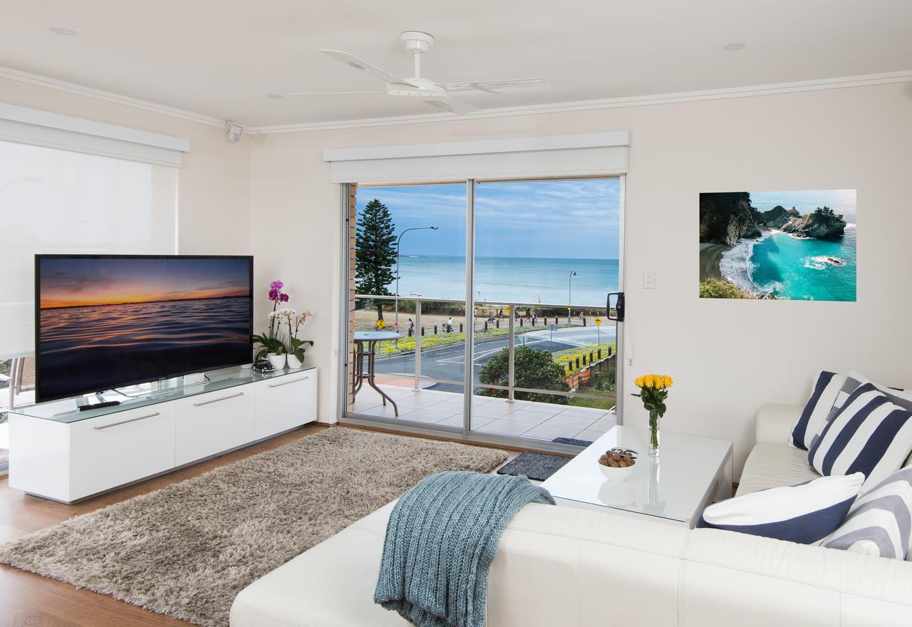 Dee Why NSW Southport Accommodation