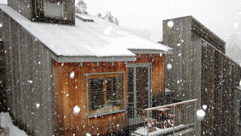 CHILL-OUT - Thredbo - Southport Accommodation 12