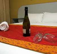 Victoria Hotel Strathalbyn - Southport Accommodation