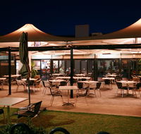 Sundowner Motel Hotel - Southport Accommodation