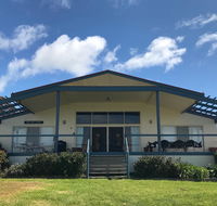 Emu Bay Lodge - Southport Accommodation