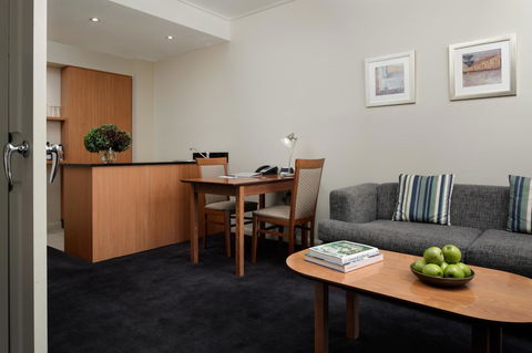 Rydges Newcastle - Southport Accommodation 11