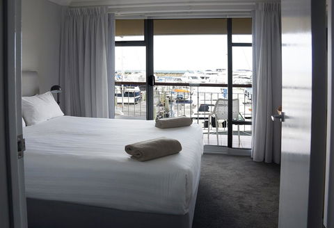 Oceanside 23 - Southport Accommodation 3