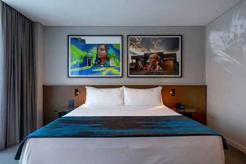 The Adnate Perth - Art Series - Accommodation Southport 13