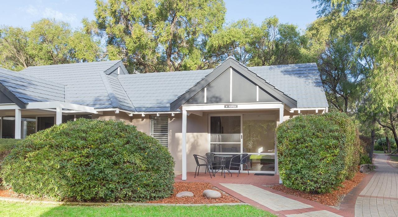 Broadwater WA Southport Accommodation