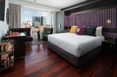 QT Perth - Southport Accommodation 1