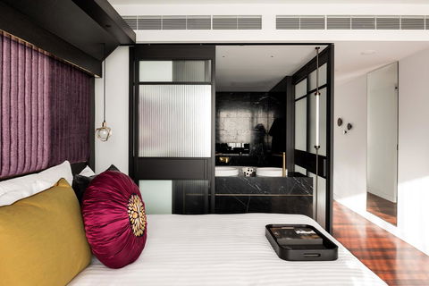 QT Perth - Southport Accommodation 32