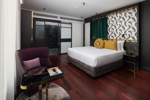 QT Perth - Southport Accommodation 5