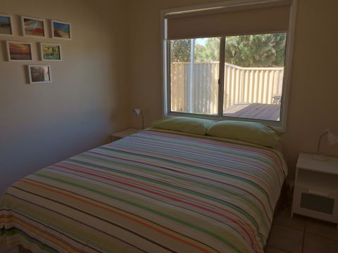 Lazy Lobster Holiday Units & Chalets - Southport Accommodation 25