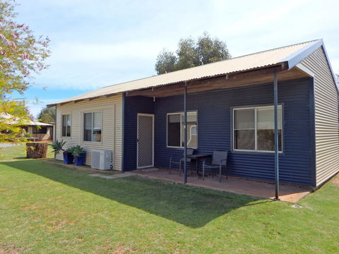 Lazy Lobster Holiday Units & Chalets - Southport Accommodation 18
