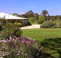 Rayanne Homestead - Southport Accommodation
