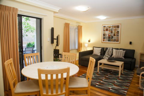 Perth Short Stays - Accommodation Southport 13