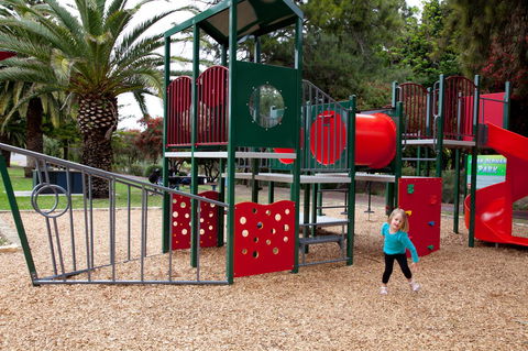 Perth Short Stays - Accommodation Southport 42