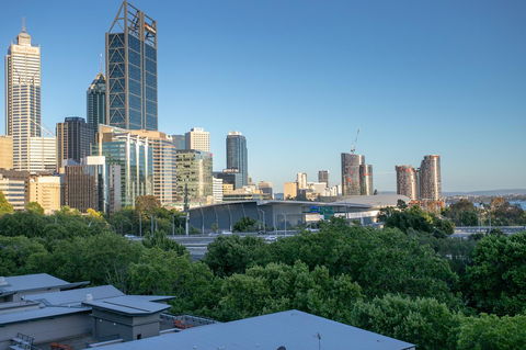 Perth Short Stays - Accommodation Southport 8