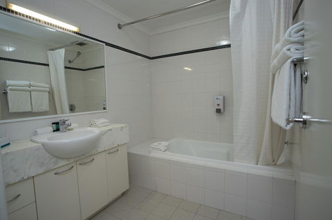 Perth Short Stays - Accommodation Southport 17